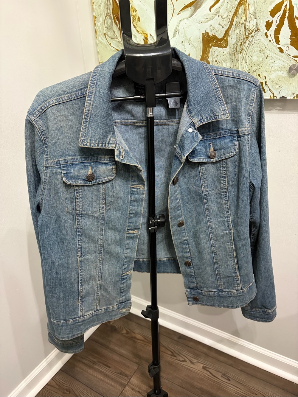 Faded Glory Light Blue Denim Jean Jacket - Women's Trucker